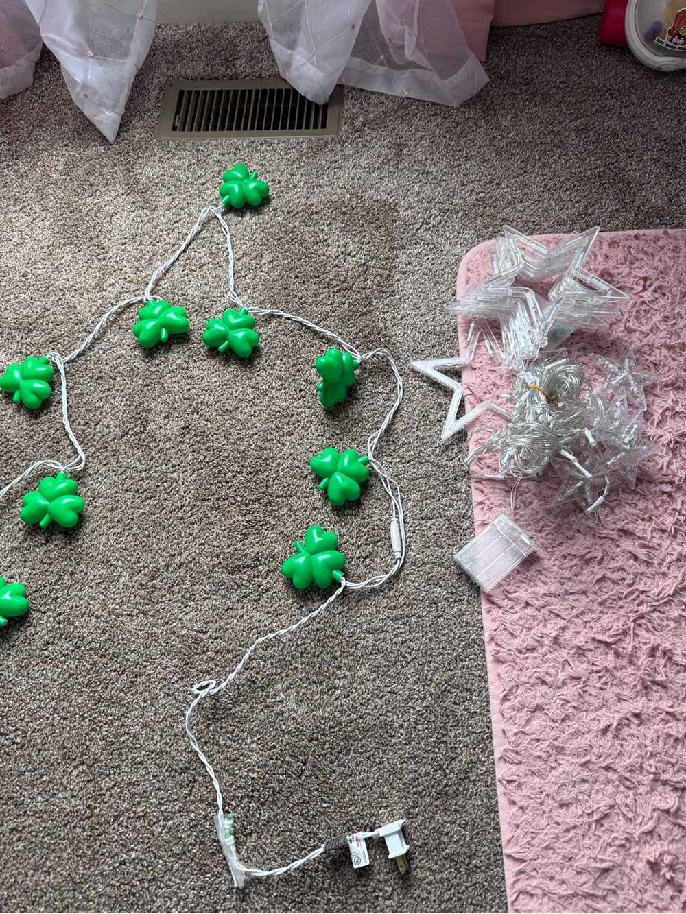Green Clover String Lights
